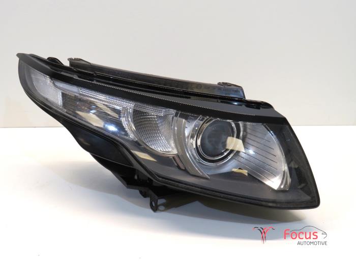Używane Reflektor prawy Landrover Range Rover Evoque (LVJ/LVS) 2.2 eD4 16V Cena € 495,00 Procedura marży oferowane przez Focus Automotive