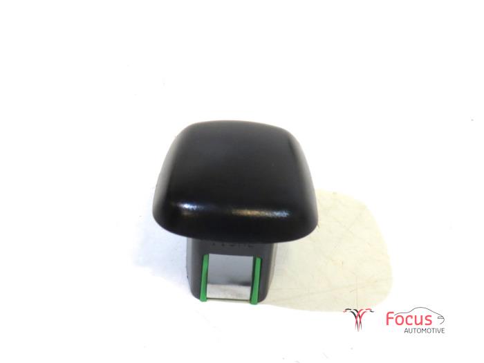 Begagnade Sensor (övriga) Landrover Range Rover Evoque (LVJ/LVS) 2.2 eD4 16V Pris € 10,00 Marginaltabell erbjuds av Focus Automotive