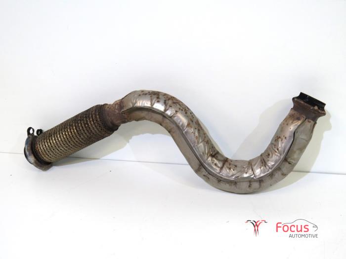 Used Exhaust front section Peugeot 208 II (UB/UH/UP) 1.2 Vti 12V PureTech 75 Price € 45,00 Margin scheme offered by Focus Automotive