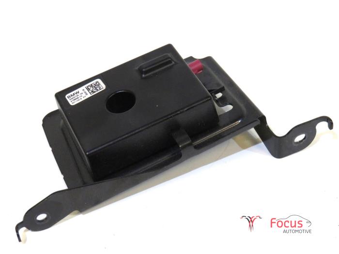 Używane Antena (rózne) Mini Mini (F56) 1.5 12V Cooper Cena € 9,95 Procedura marży oferowane przez Focus Automotive
