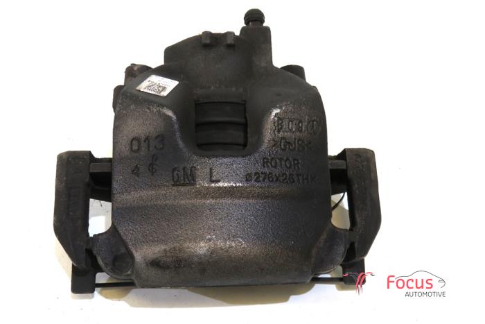 Usagé Etrier de frein avant gauche Opel Astra K 1.2 Turbo 12V Prix € 9,95 Règlement à la marge proposé par Focus Automotive
