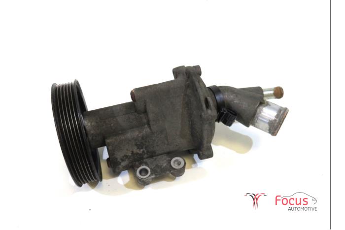 Begagnade Vattenpump Fiat 500X (334) 1.6 E-torq 16V Pris € 100,00 Marginaltabell erbjuds av Focus Automotive
