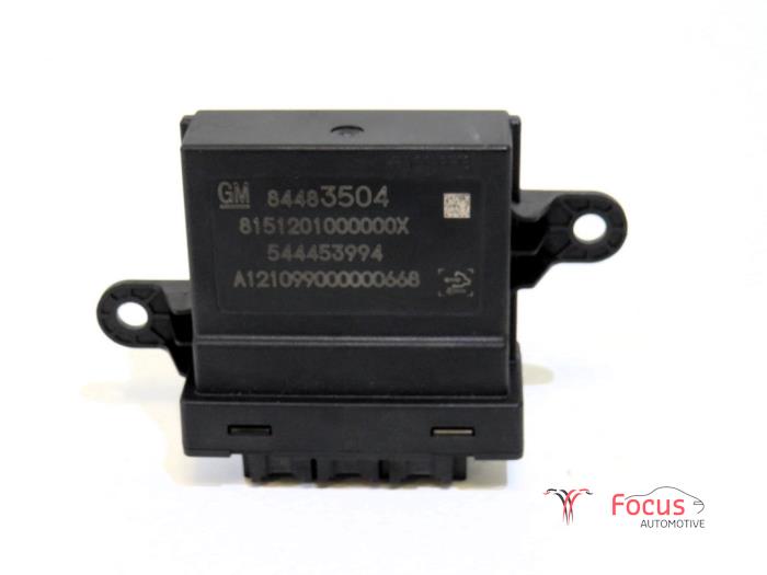 Begagnade PDC-modul Opel Astra K 1.2 Turbo 12V Pris € 19,95 Marginaltabell erbjuds av Focus Automotive