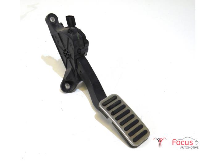 Begagnade Gaspedalsensor Kia Ceed (CDB5/CDBB) 1.0i T-GDi 12V Pris € 59,95 Marginaltabell erbjuds av Focus Automotive