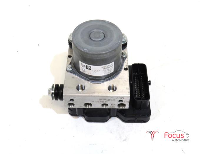 Usagé Bloc ABS Opel Corsa F (UB/UH/UP) 1.2 12V 75 Prix € 225,00 Règlement à la marge proposé par Focus Automotive