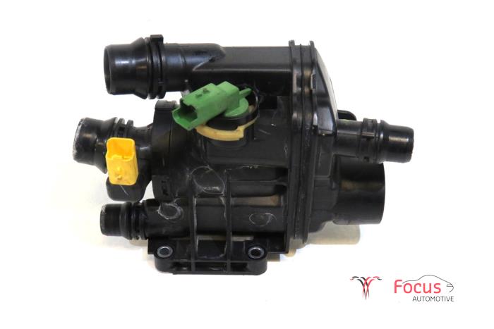 Gebrauchte Thermostatgehäuse Citroen C3 Aircross I (2C/2R) 1.2 e-THP PureTech 110 Preis € 29,95 Margenregelung angeboten von Focus Automotive