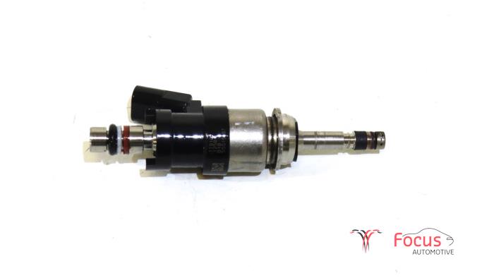 Usagé Injecteur (injection essence) Opel Astra K 1.2 Turbo 12V Prix € 39,95 Règlement à la marge proposé par Focus Automotive