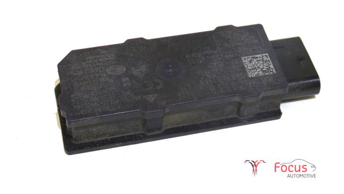 Używane Keyless Entry-Antena Seat Leon (KLB) 1.4 TSI e-HYBRID 204 16V Cena € 8,95 Procedura marży oferowane przez Focus Automotive