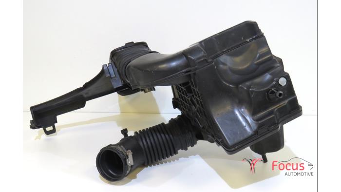 Begagnade Luftfilterhus Renault Scénic IV (RFAJ) 1.3 TCE 140 16V Pris € 64,95 Marginaltabell erbjuds av Focus Automotive