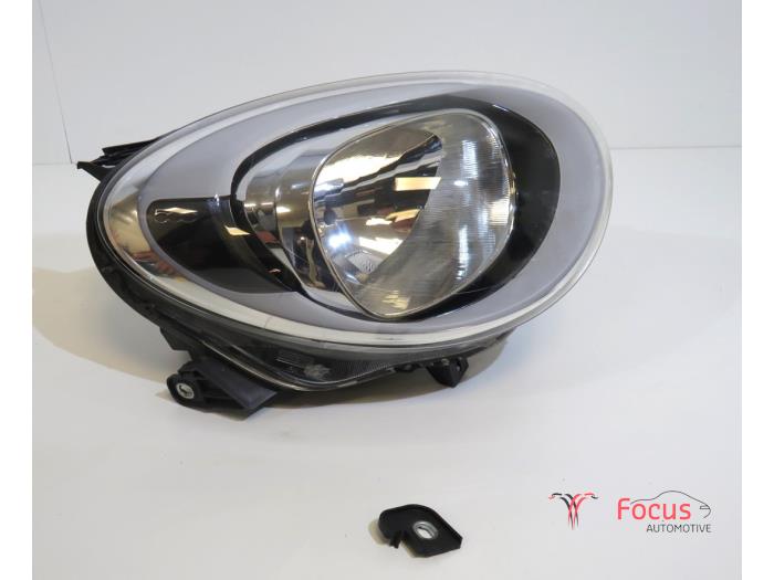 Używane Reflektor prawy Fiat 500X (334) Cena € 125,00 Procedura marży oferowane przez Focus Automotive