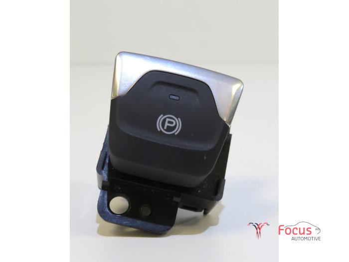 Używane Przelacznik hamulca postojowego Fiat 500X (334) 1.6 E-torq 16V Cena € 34,50 Procedura marży oferowane przez Focus Automotive