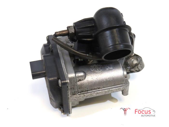 Usados Válvula EGR Mercedes A (W176) 1.5 A-180 CDI, A-180d 16V Precio € 14,95 Norma de margen ofrecido por Focus Automotive
