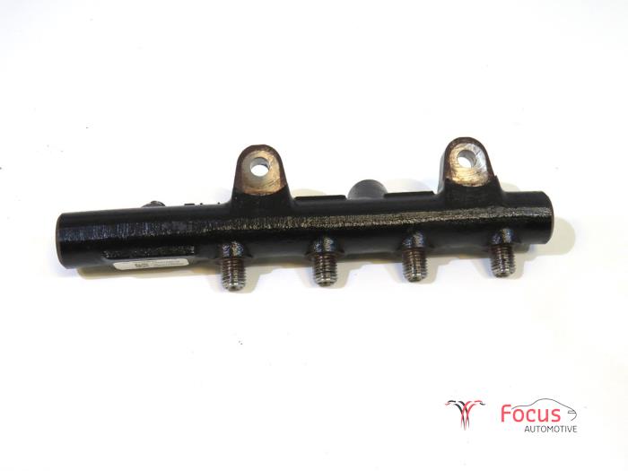 Gebrauchte Kraftstoffverteiler Mercedes A (W176) 1.5 A-180 CDI, A-180d 16V Preis € 39,95 Margenregelung angeboten von Focus Automotive