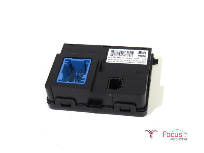 Używane Modul climatronic Citroen C3 Aircross I (2C/2R) 1.2 PureTech 82 Cena € 14,95 Procedura marży oferowane przez Focus Automotive