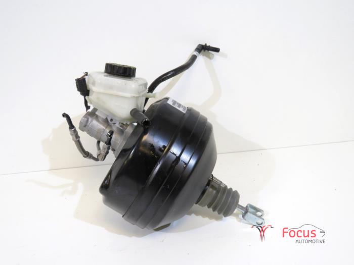 Usagé Servo frein BMW 1 serie (F20) 114i 1.6 16V Prix € 49,95 Règlement à la marge proposé par Focus Automotive
