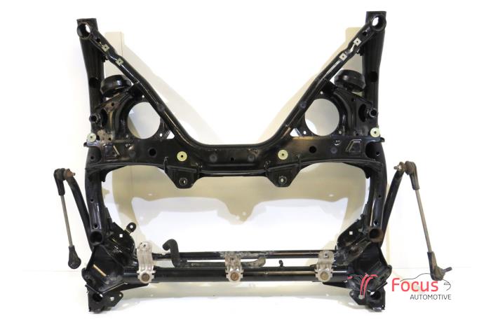 Usados Subchasis BMW 1 serie (F20) 114i 1.6 16V Precio € 74,95 Norma de margen ofrecido por Focus Automotive