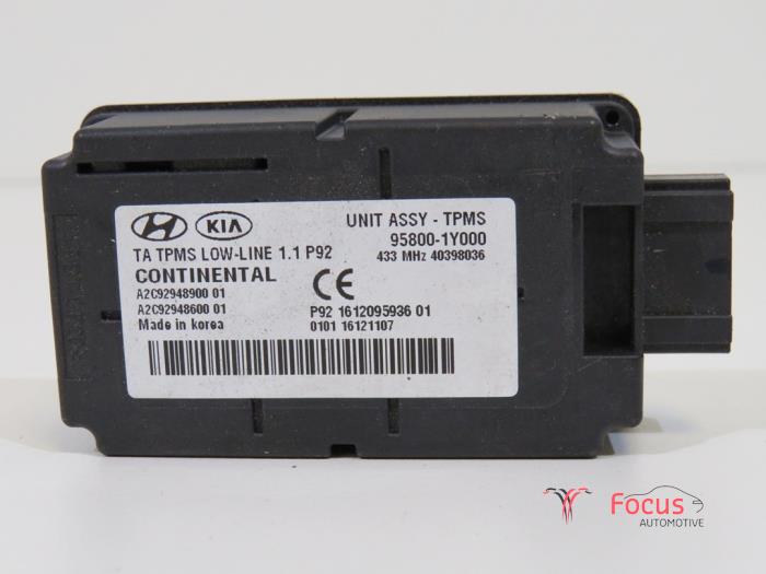 Begagnade Däcktrycksmodul Kia Picanto (TA) 1.0 12V Pris € 12,95 Marginaltabell erbjuds av Focus Automotive