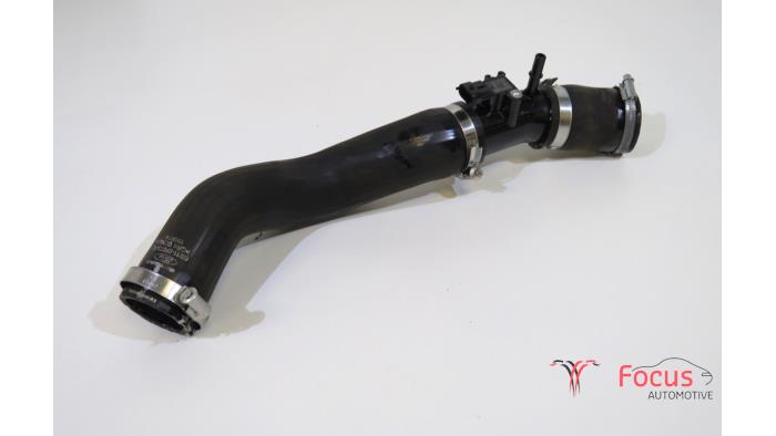 Gebrauchte Intercooler Schlauch Ford EcoSport (JK8) 1.0 EcoBoost 12V 125 Preis € 34,95 Margenregelung angeboten von Focus Automotive