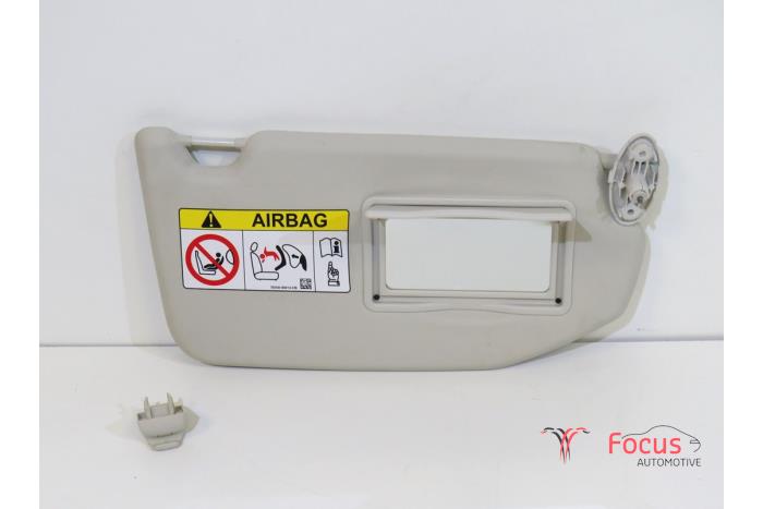 Usados Visera Ford EcoSport (JK8) 1.0 EcoBoost 12V 125 Precio € 27,50 Norma de margen ofrecido por Focus Automotive
