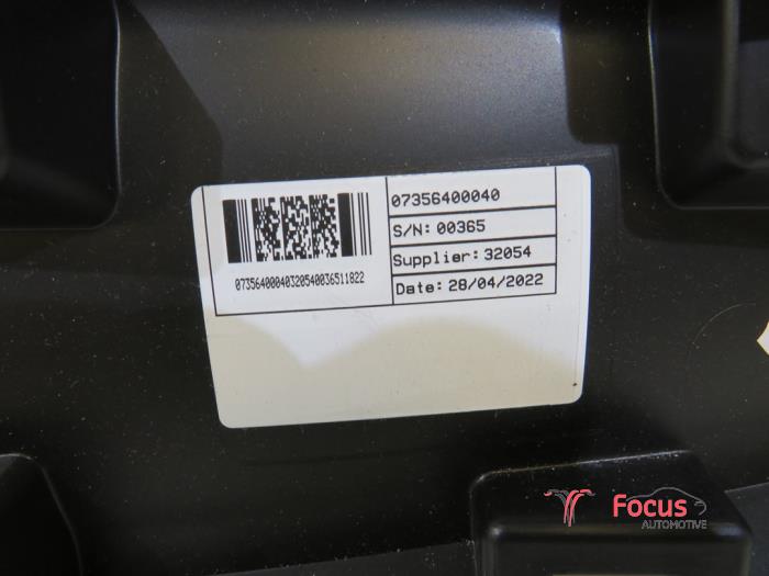 Panel z Fiat 500 (312) 1.0 Hybrid 2022