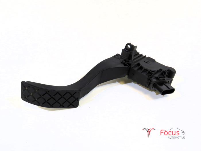 Begagnade Gaspedalsensor Volkswagen Golf VIII Variant (GC5) 1.5 eTSI 16V Pris € 19,95 Marginaltabell erbjuds av Focus Automotive