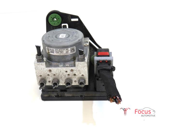 Gebrauchte ABS Pumpe Volkswagen Golf VIII Variant (GC5) 1.5 eTSI 16V Preis € 224,95 Margenregelung angeboten von Focus Automotive
