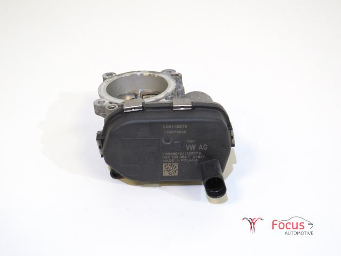 Usagé Boitier papillon Volkswagen Golf VIII Variant (GC5) 1.5 eTSI 16V Prix € 24,95 Règlement à la marge proposé par Focus Automotive