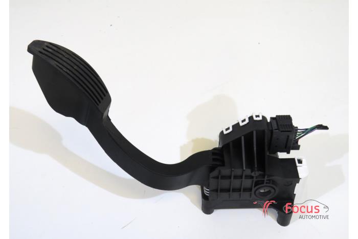 Begagnade Gaspedalsensor Fiat 500 (312) 1.0 Hybrid Pris € 19,95 Marginaltabell erbjuds av Focus Automotive