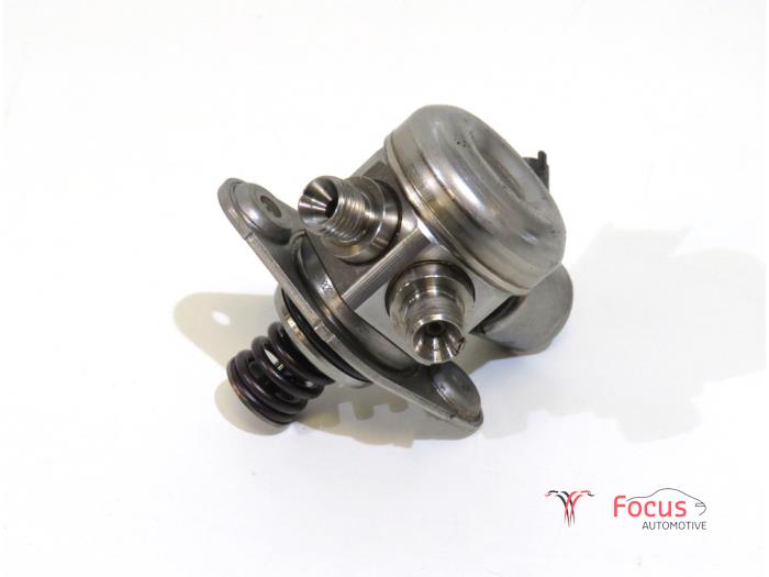 Begagnade Högtryckspump Ford EcoSport (JK8) 1.0 EcoBoost 12V 125 Pris € 149,95 Marginaltabell erbjuds av Focus Automotive