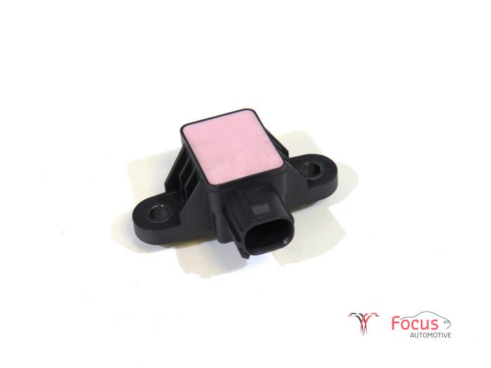 Gebrauchte Airbag Sensor Kia Stonic (YB) 1.4 MPI 16V Preis € 19,95 Margenregelung angeboten von Focus Automotive
