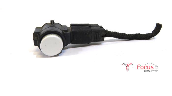 Usados Sensor PDC Opel Mokka X 1.6 CDTI 16V Precio € 14,95 Norma de margen ofrecido por Focus Automotive