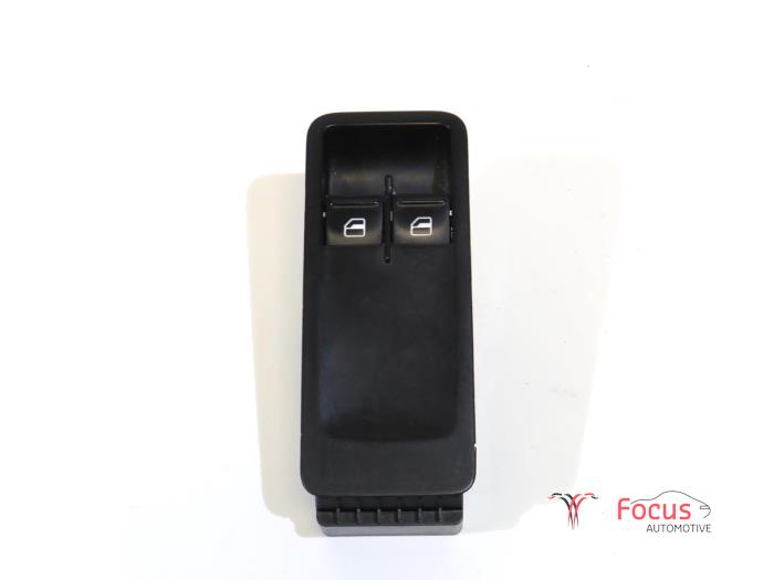 Usados Interruptor combinado de ventanillas Volkswagen Polo V (6R) 1.2 TDI 12V BlueMotion Precio € 29,95 Norma de margen ofrecido por Focus Automotive