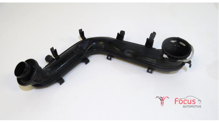 Gebrauchte Intercooler Rohr Audi A3 Sportback (8YA) 1.0 30 TFSI 12V Preis € 25,00 Margenregelung angeboten von Focus Automotive