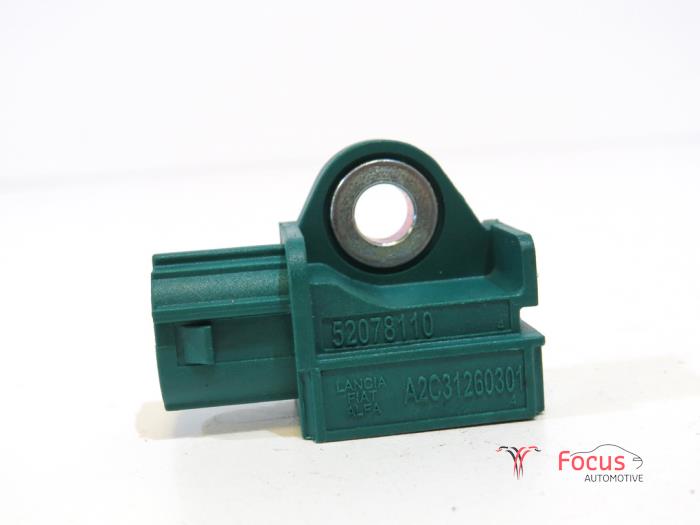 Begagnade Airbagsensor Fiat 500C (312) 1.2 69 Pris € 19,95 Marginaltabell erbjuds av Focus Automotive