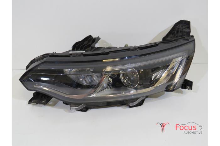 Używane Reflektor lewy Renault Talisman Estate (RFDK) 1.3 TCE 160 16V Cena € 375,00 Procedura marży oferowane przez Focus Automotive