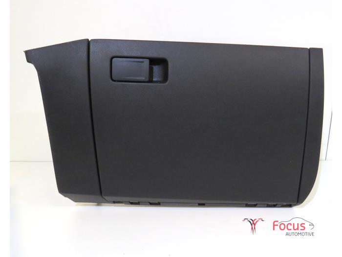 Begagnade Handskfack Volkswagen Polo VI (AW1) 1.0 TSI 12V Pris € 24,95 Marginaltabell erbjuds av Focus Automotive
