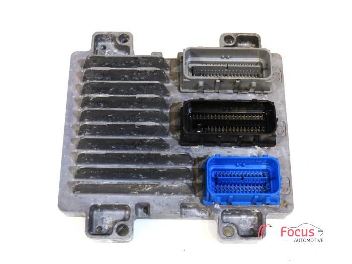 Used Engine management computer Opel Corsa E 1.2 16V Price € 74,95 Margin scheme offered by Focus Automotive