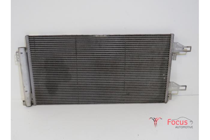 Usagé Radiateur clim Fiat Ducato (250) 2.2 D 140 Multijet 3 Prix € 89,95 Règlement à la marge proposé par Focus Automotive