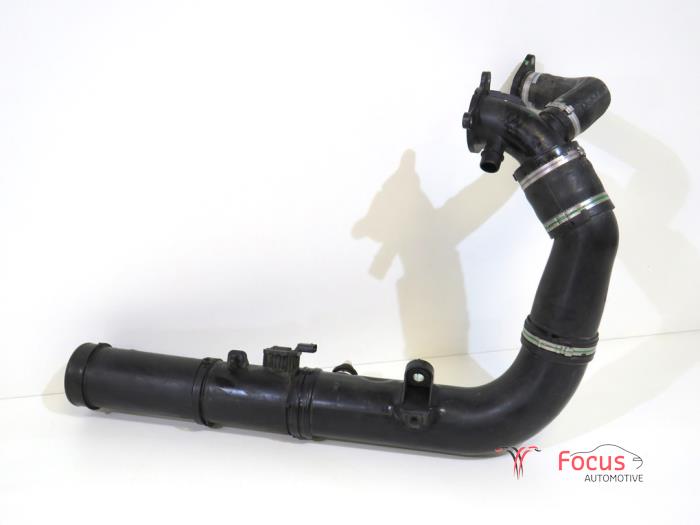 Begagnade Luftintagsslang Fiat Ducato (250) 2.2 D 140 Multijet 3 Pris € 99,95 Marginaltabell erbjuds av Focus Automotive