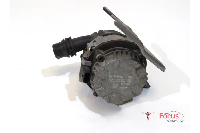 Begagnade Extra vattenpump Fiat Ducato (250) 2.2 D 140 Multijet 3 Pris € 49,95 Marginaltabell erbjuds av Focus Automotive