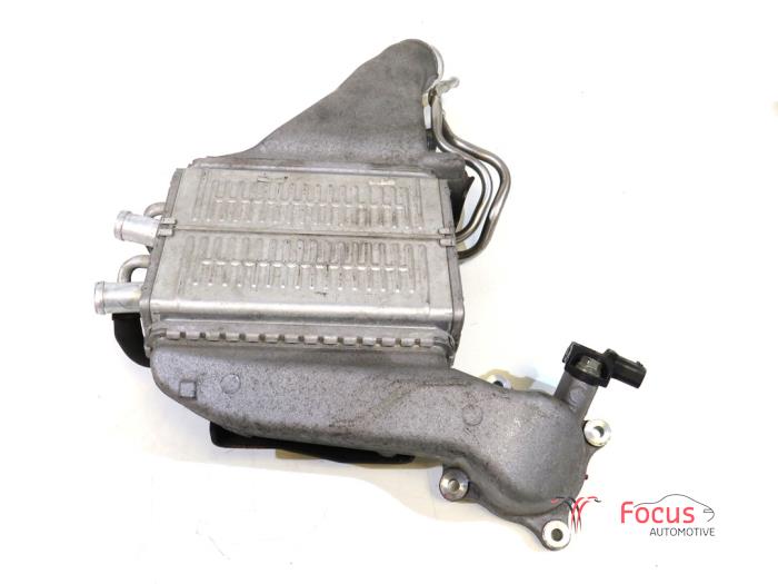 Usados Intercooler Toyota C-HR (X1,X5) 1.2 16V Turbo Precio € 259,95 Norma de margen ofrecido por Focus Automotive
