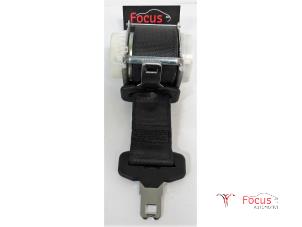 Used Rear seatbelt, centre Opel Meriva 1.4 16V Ecotec Price € 16,95 Margin scheme offered by Focus Automotive