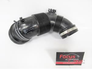 Used Air intake hose Volkswagen Golf VI Cabrio (1K) 2.0 TDI 16V Price € 18,15 Inclusive VAT offered by Focus Automotive