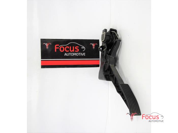 Begagnade Gaspedalsensor Mercedes B (W245) 2.0 B-200 CDI 16V Pris € 25,00 Marginaltabell erbjuds av Focus Automotive