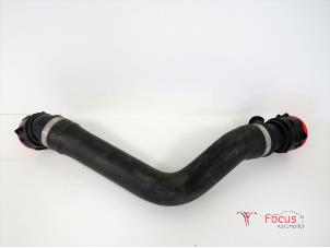 Used Radiator hose BMW 5 serie (E60) 520d 16V Corporate Lease Price € 10,00 Margin scheme offered by Focus Automotive