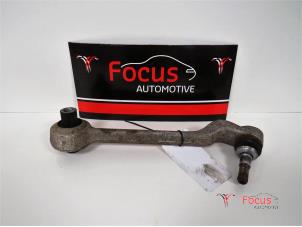 Used Front lower wishbone, right BMW 3 serie (E90) 318i 16V Price € 30,00 Margin scheme offered by Focus Automotive