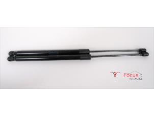 Used Set of tailgate gas struts BMW X1 (E84) Price € 15,00 Margin scheme offered by Focus Automotive