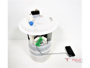 Used Electric fuel pump Peugeot 308 (4A/C) 1.6 VTI 16V Price € 45,00 Margin scheme offered by Focus Automotive