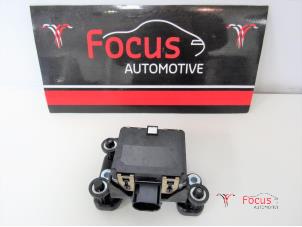 Usados Sensor ACC (distancia) Volkswagen Touran (5T1) 1.4 TSI Precio € 181,50 IVA incluido ofrecido por Focus Automotive
