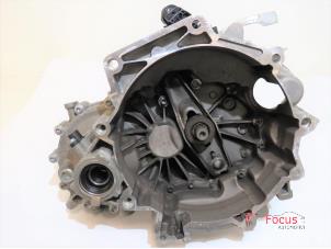 Gebrauchte Getriebe Volkswagen Polo V (6R) 1.0 TSI 12V BlueMotion Technology Preis € 877,25 Mit Mehrwertsteuer angeboten von Focus Automotive